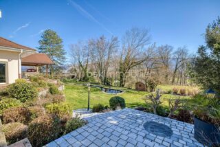  Propri�t�/ch�teau � vendre 11 pi�ces 751 m�