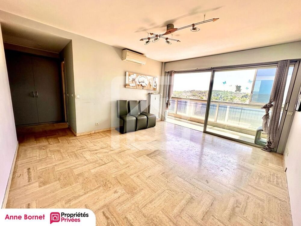 Vente Appartement Appartement 4 pièces 89 m2 avec 3 loggias, parking au sous-sol Le cannet