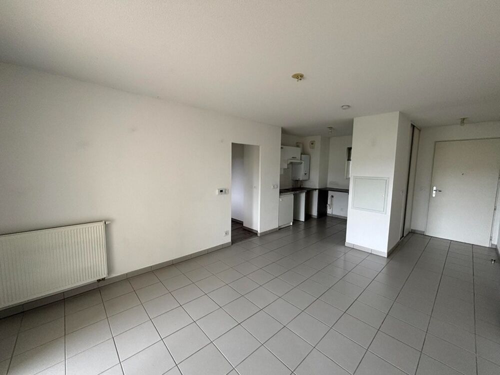 Appartement à vendre 2 pièces BOUCAU (64) et place de parking sous-terrain