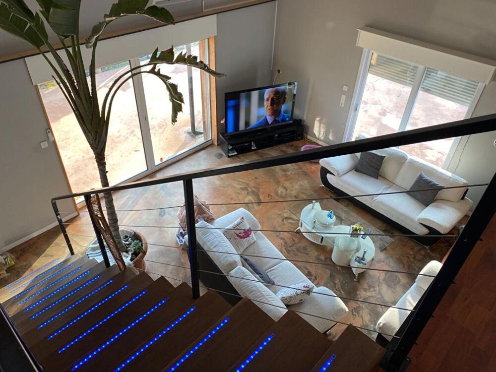  vendre  Proprit/chteau Montignac (24290)