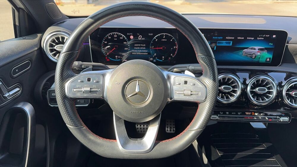 Classe A 180 d 116 7G-DCT AMG Line - Toit ouvrant 2018 occasion 22600 Loudeac