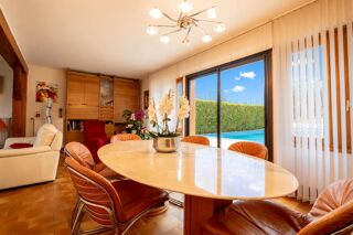  Maison à vendre 8 pièces 195 m²