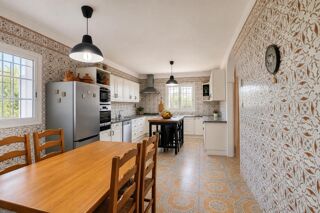  Propriété/château à vendre 5 pièces 154 m²