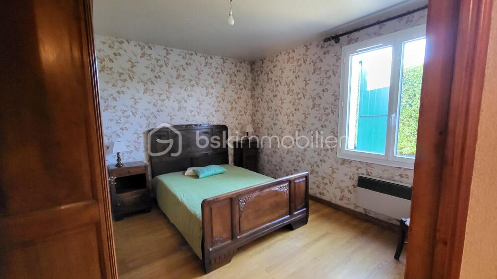 Vente Maison Maison t6 144 m2 avec terrain 6568 m2 Saint donat sur l herbasse