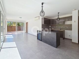  Villa � vendre 6 pi�ces 195 m�