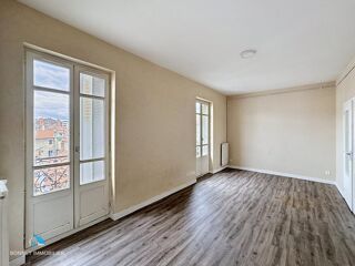  Appartement à louer 3 pièces 54 m²