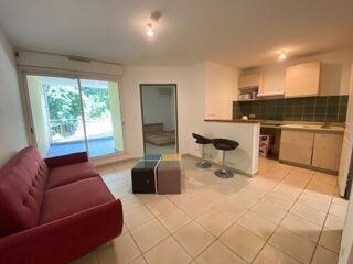  Appartement à louer 2 pièces 49 m²