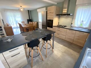  Appartement � vendre 5 pi�ces 100 m�