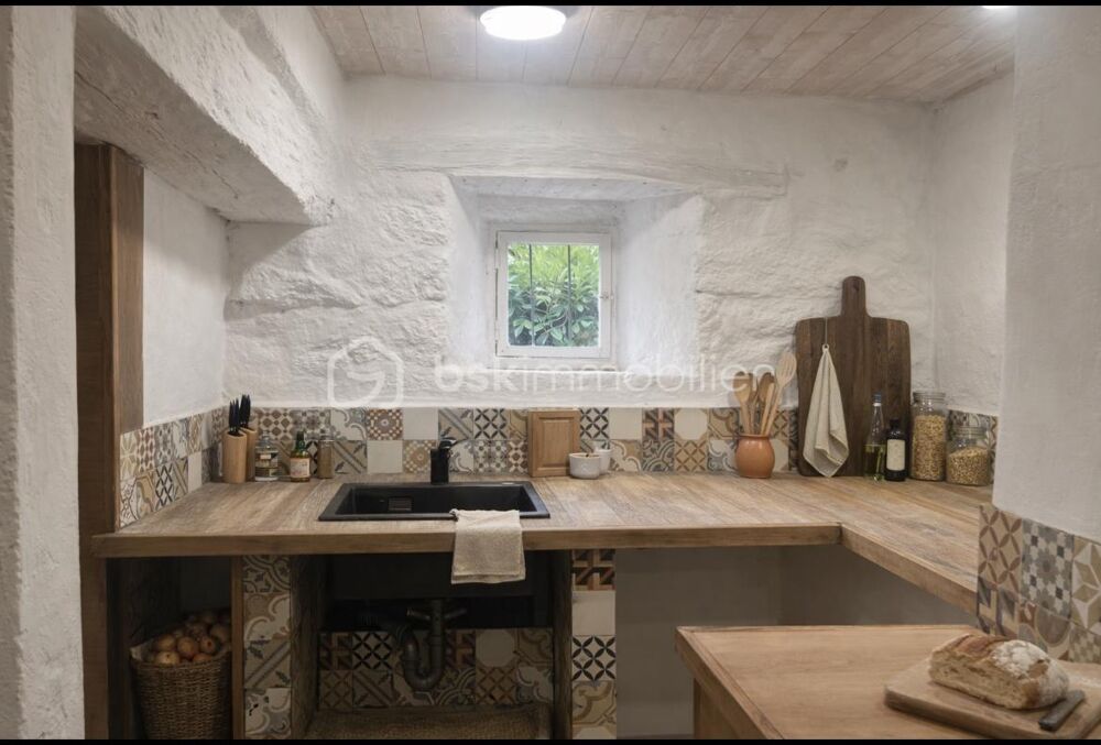 Vente Maison Maison en pierre type longère – 3 chambres – Jardin 1 290 m² en grande partie en coteaux– Calme – Proche nature et de belles bal Treize vents