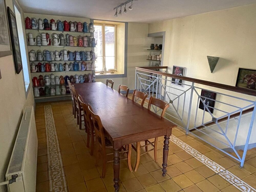 Vente Propriété/Château Ancien Hôtel/ secteur touristique/ 9 pièce(s) 203 m2 Troo