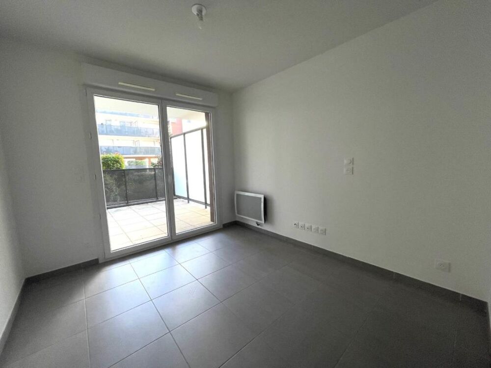 Location Appartement T1 avec terrasse et parking à Juvignac Juvignac