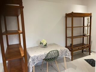  Appartement à louer 1 pièce 25 m²