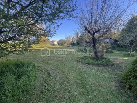 terrain de 1849m2 119000 33240 Saint laurent d arce