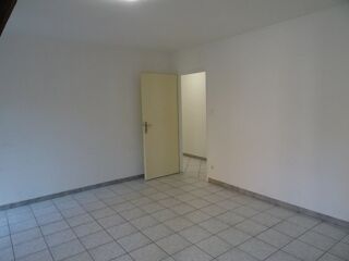  Appartement � louer 4 pi�ces 100 m�