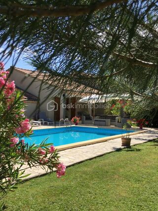  Maison � vendre 4 pi�ces 3100 m�