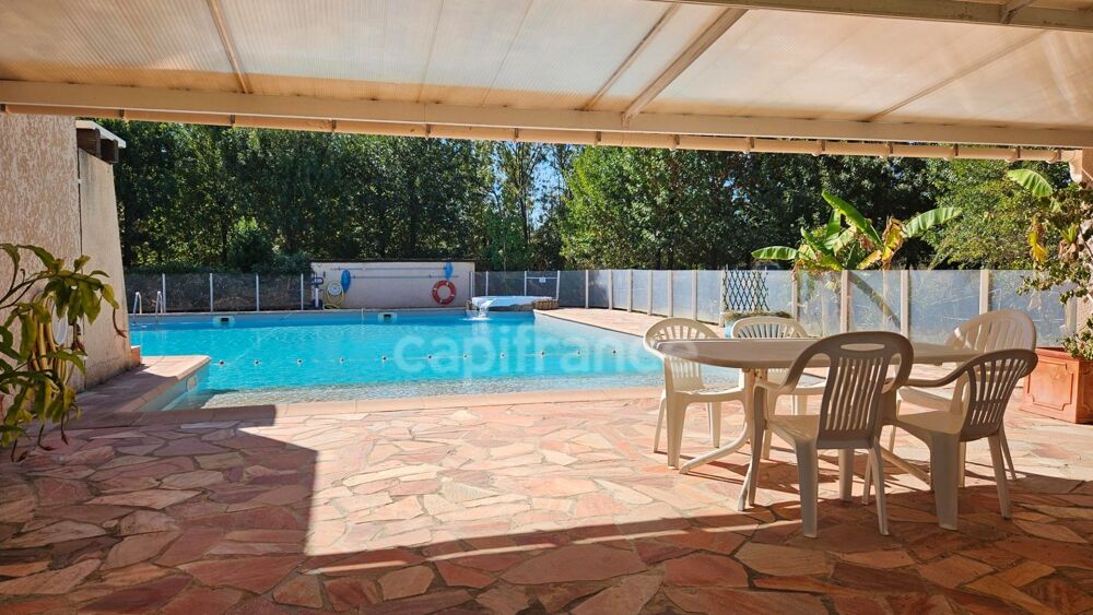à vendre  Propriété/château Hyères (83400)