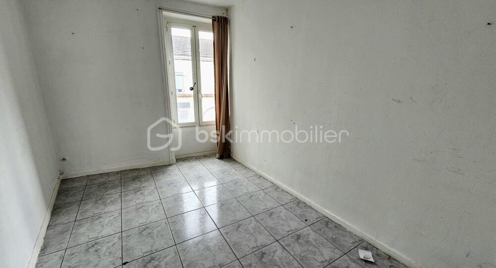 Vente Immeuble IMMEUBLE DE RAPPORT MONOPROPRIETE – BONNE RENTABILITÉ – ROANNE CENTRE Roanne