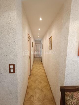  Propriété/château à vendre 13 pièces 240 m²