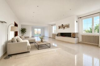  Maison à vendre 8 pièces 187 m²