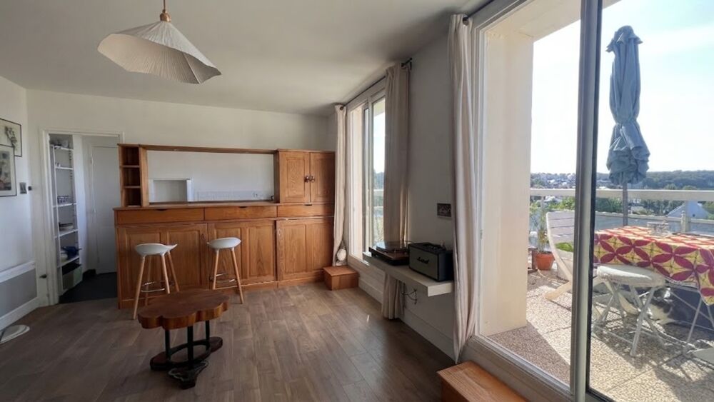 Vente Appartement QUIMPER (29) – Appartement T3 de 64 m² habitables au dernier étage – Garage – Cave Quimper