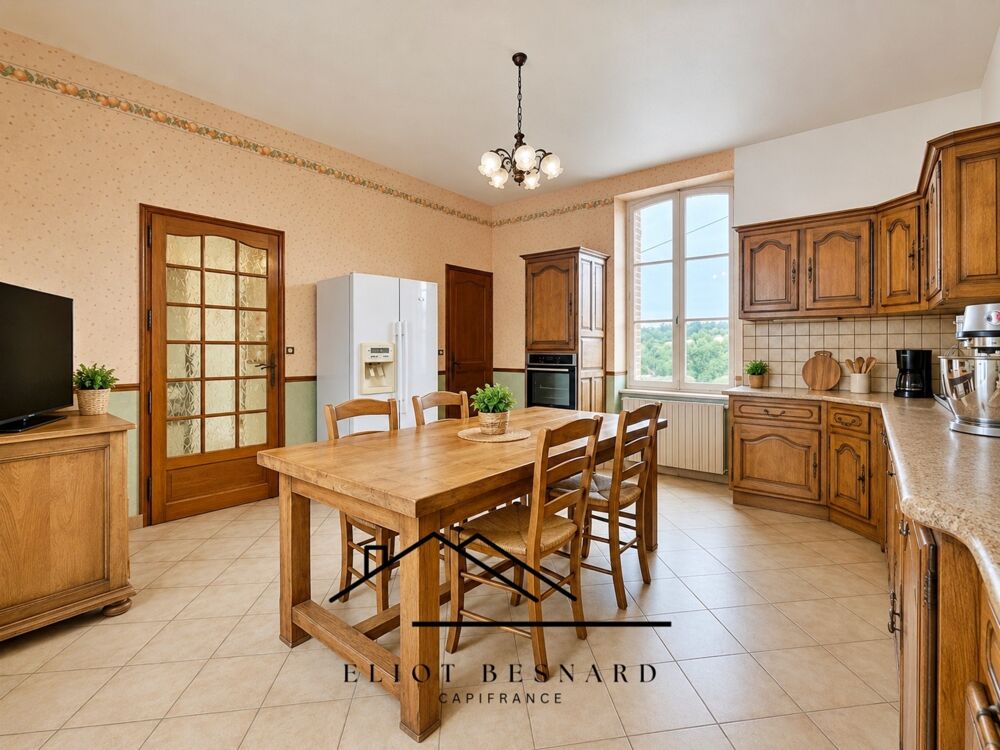 Vente Maison Maison de maître à rénover, 4 hectares, 1 dépendance, bordure de rivière Lisieux