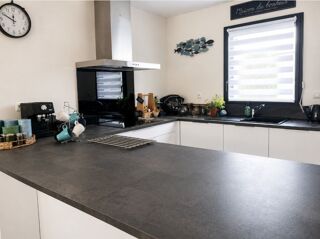  Maison à louer 5 pièces 104 m²
