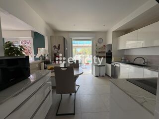  Villa à vendre 6 pièces 154 m²