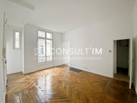 A deux pas de Saint Lazare, local &agrave; louer 2259 75008 Paris