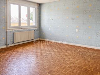  Immeuble à vendre 7 pièces 250 m²
