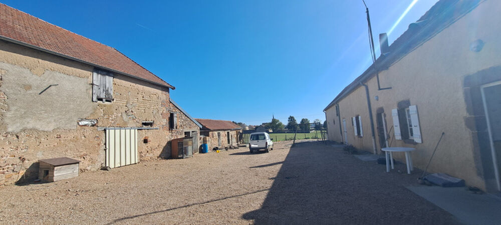 Vente Ferme FERMETTE A RÉNOVER AVEC GRANDS BATIMENTS, DÉPENDANCES ET SES 2 HA DE TERRAINS LIBRES Les guerreaux