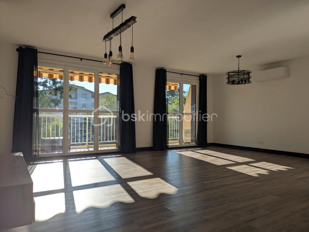 Vente Appartement Appartement de type T4 transformé en T3 de 95 m2- Résidence sécurisée avec parc Saint marcellin