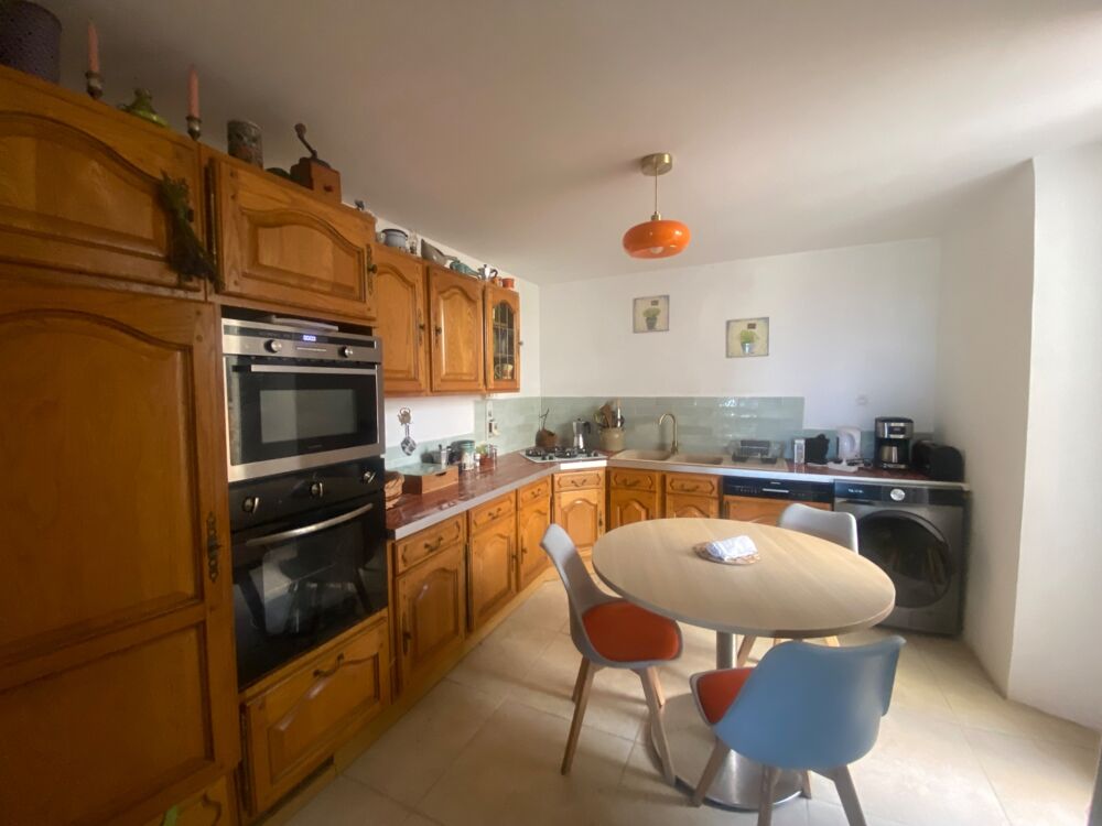 Dpt Pyrénées Orientales (66), à vendre MOSSET Maison 8 pièces, terrasses, jardin, terrain 3943 m²