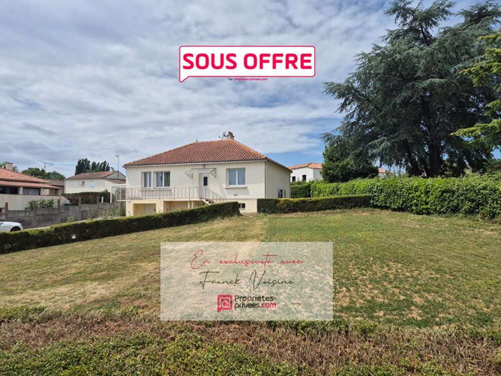 A VENDRE en Exclusivité à Saint Prouant, maison de 93 m2 avec 3 chambres sur une parcelle de 1090 m2