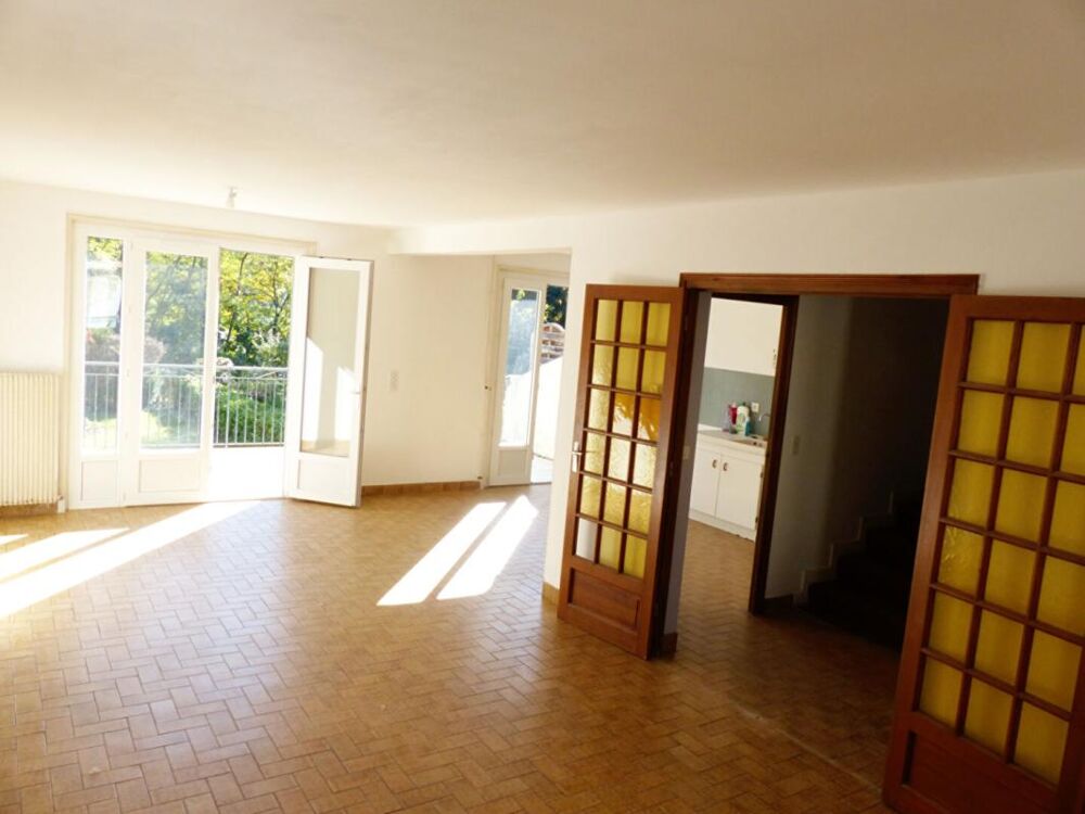 Maison Aiguilhe 7 pièce(s) 134.14 m²