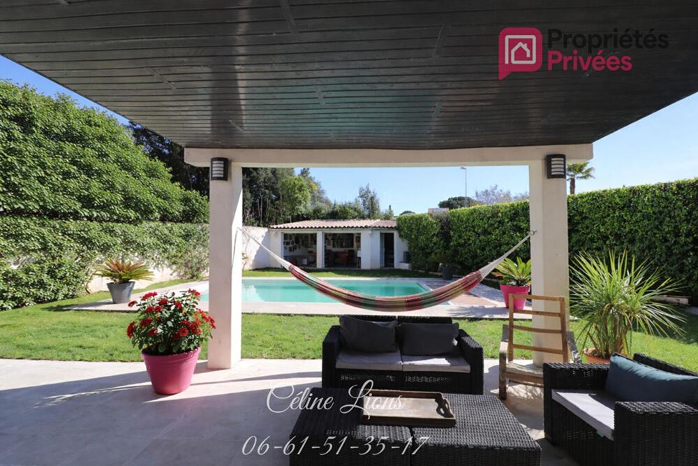 MAISON FAMILIALE AVEC PISCINE ET APPARTEMENT INDÉPENDANT