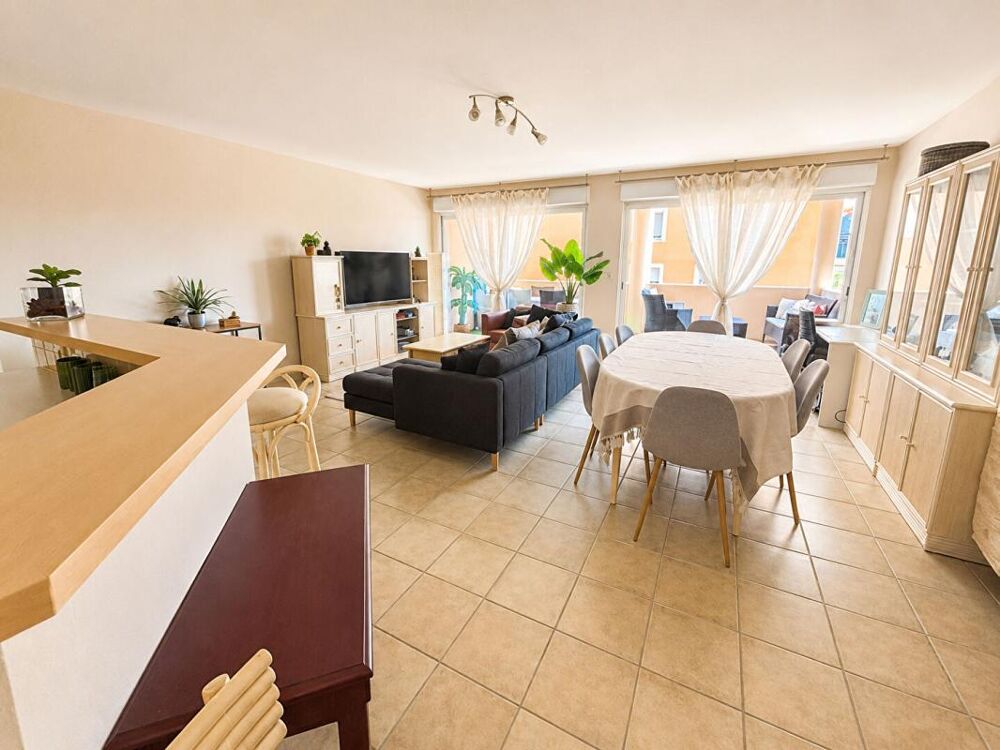 Vente Appartement Appartement Hyères 4 pièce(s) 95 m2 Hyeres