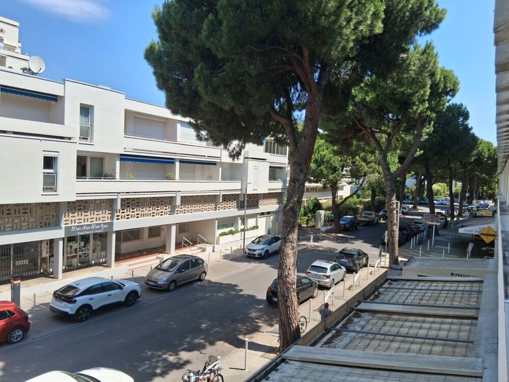 Vente Appartement 34280 LA GRANDE-MOTTE - CENTRE - CLIMATISATION - ASCENSEUR - PLAGE 5 MINUTES - TOTALEMENT RENOVÉ La grande motte