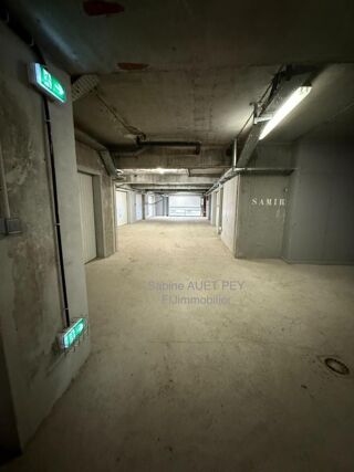  Parking / Garage � vendre 1 pi�ce 20 m�