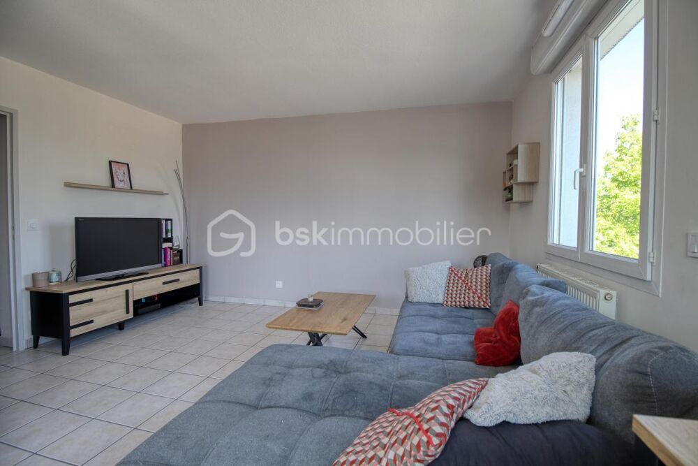 Appartement 64 m²  2 chambres  Balcon  Échirolles centre