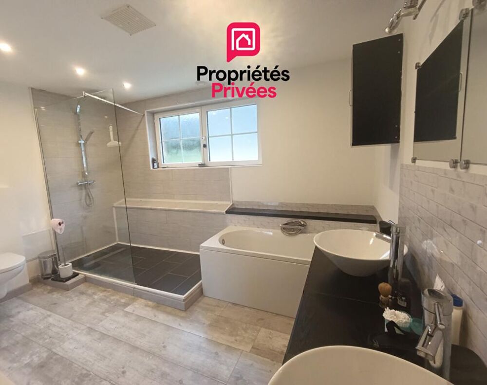 Vente Maison Rare Secteur Epeugney- Maison de plain-pied avec piscine, grandes dépendances et abri caravane Rurey