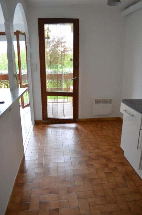  Appartement  louer 3 pices 80 m