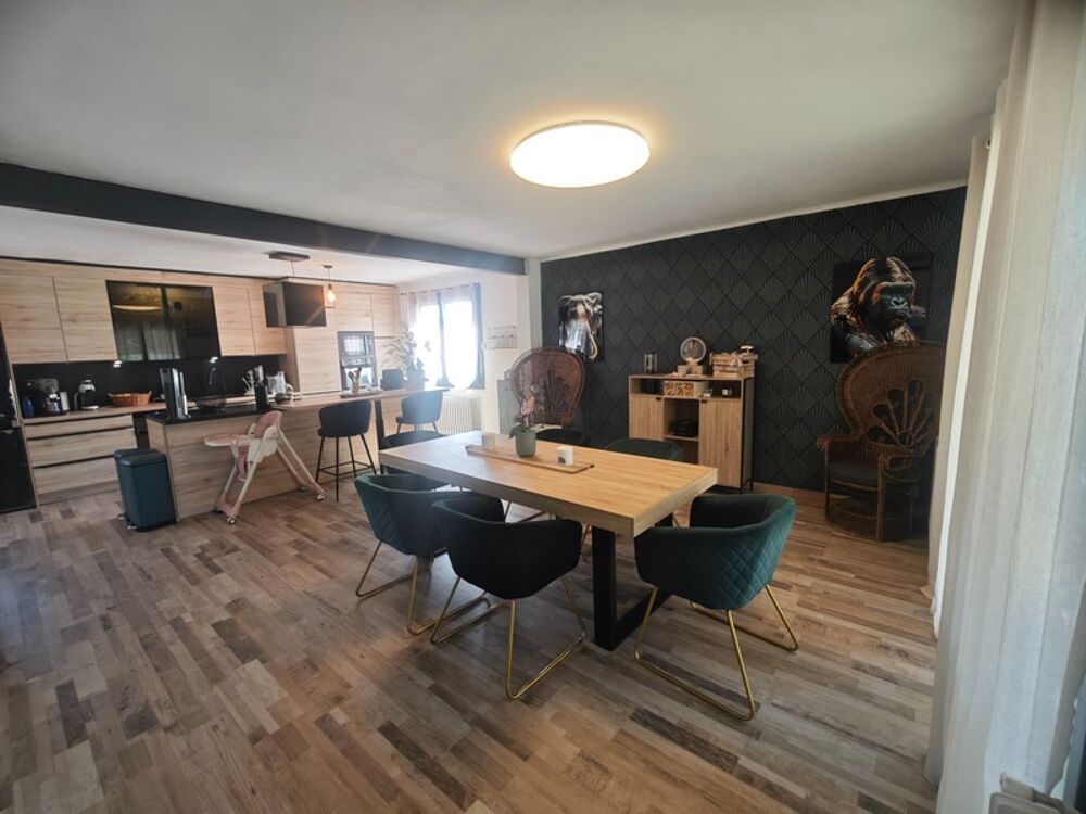 Maison 6 pièces 130 m² · à Dole · 130 m² · 235 000 €