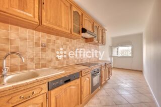  Appartement � vendre 4 pi�ces 89 m�