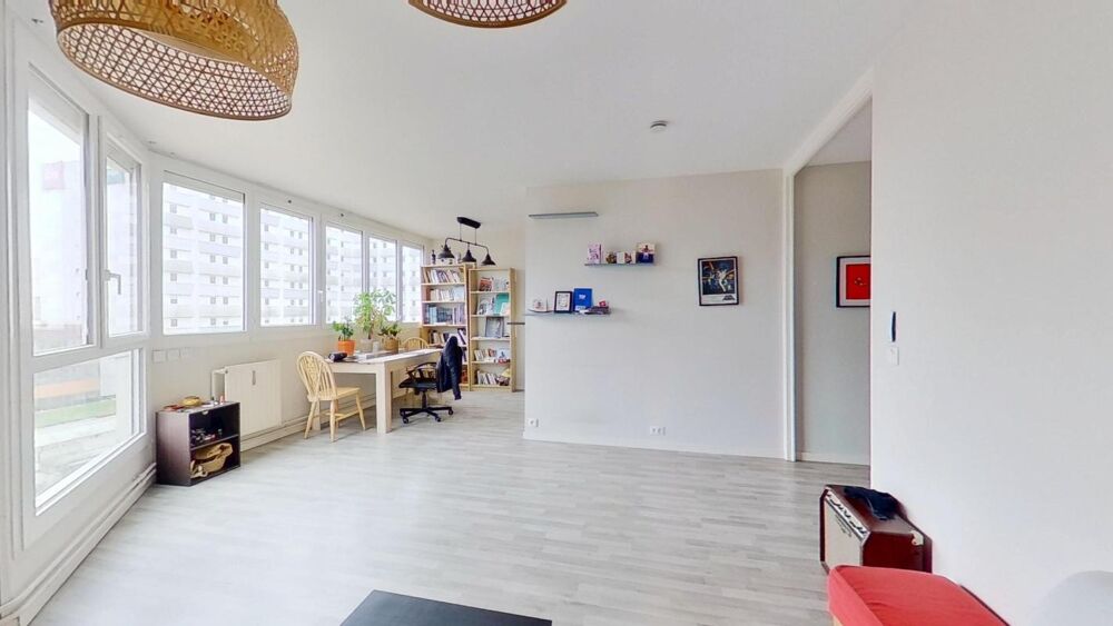 Vente Appartement Exclusivité Optimhome – Appartement 4 pièces lumineux à 3 minutes du métro Gallieni Bagnolet