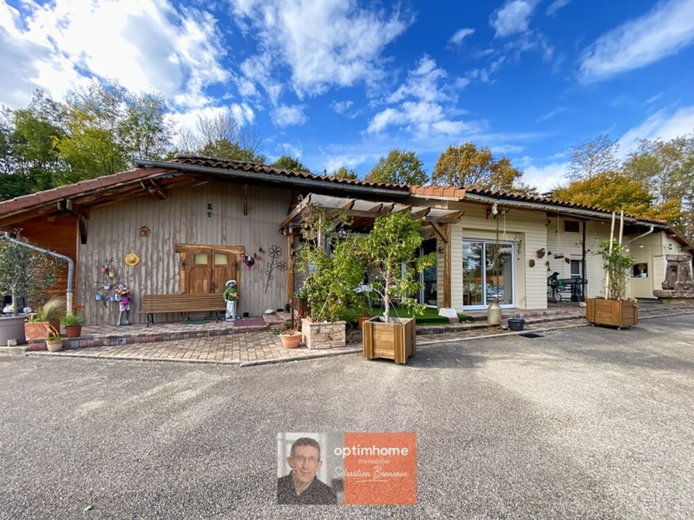 Maison 9 pièces 197 m² à Dommartin les Cuiseaux
