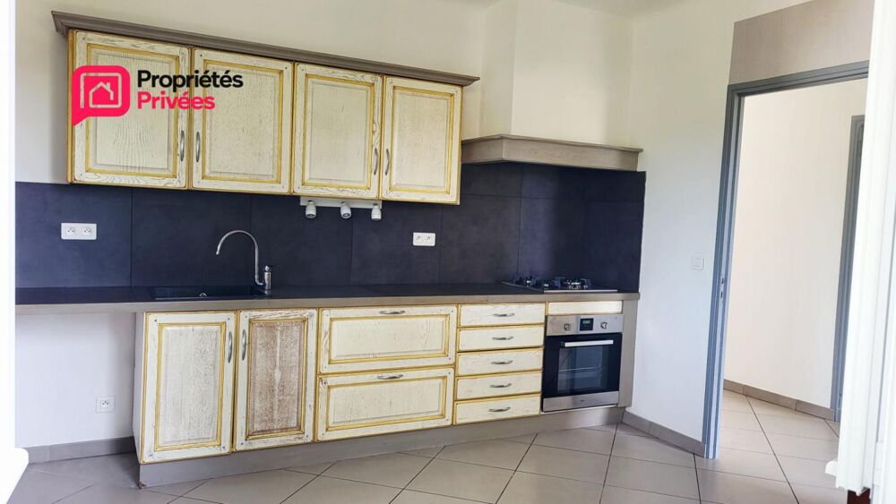 Tresques 30330 :Villa sur deux niveaux avec double Habitations 172.48 m², 5 chambres, dépendance 120 m², terrain 1400 m²