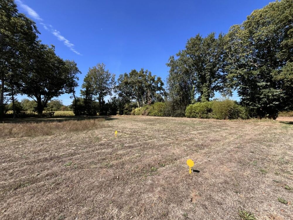 Vente Terrain LE TRÉVOUX – TERRAIN À BÂTIR DE 983 M² Le trevoux