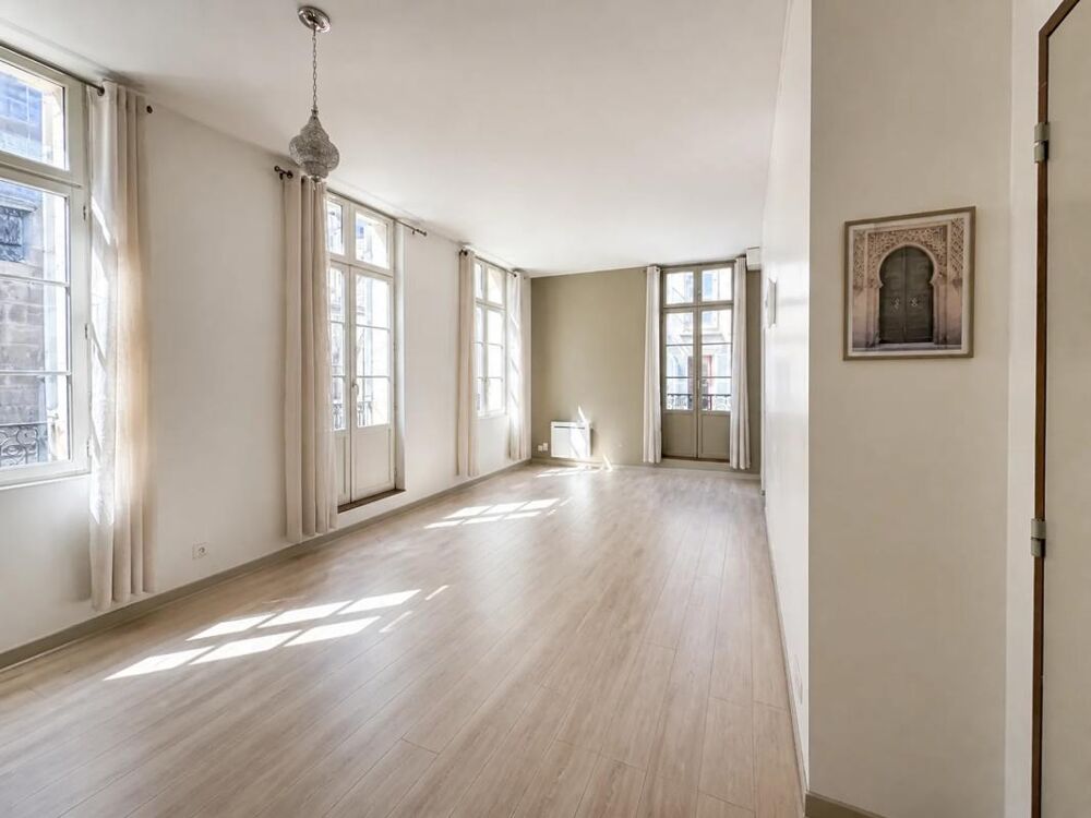 Appartement de 3 pièces de 78 m² centre historique de Bergerac