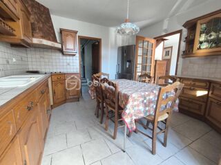  Propriété/château à vendre 12 pièces 199 m²