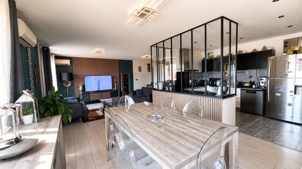 Maison de 6 pièces de 140 m² à Villeurbanne